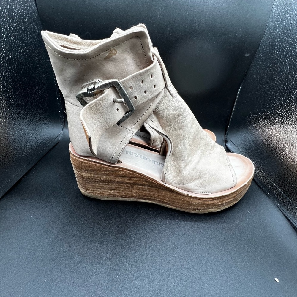 Tan leather Naya Womens Wedge Sandals